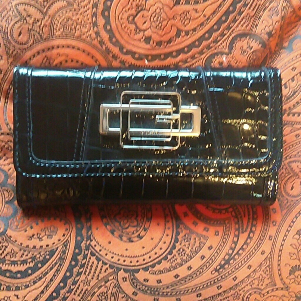 Guess Wallet